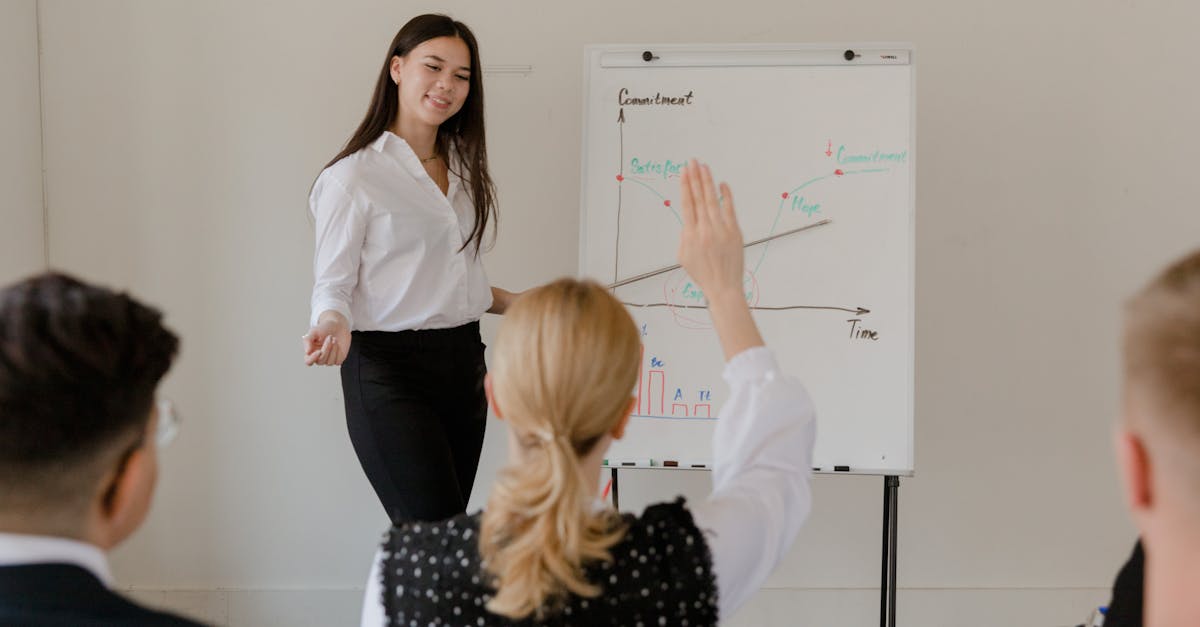 方盒欧盟扁蓝555：详情下载教程巴士之家APP